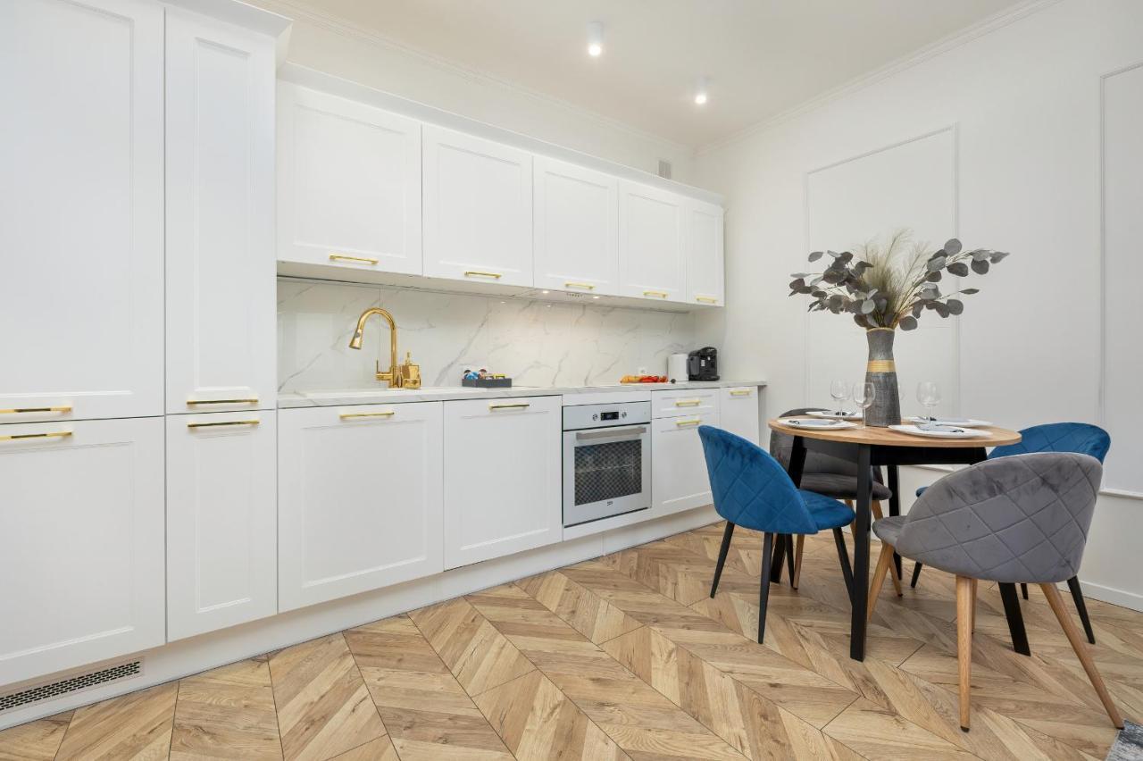 Beautiful One Bedroom Apartment Zamkowa By Rent Like Home Gdańsk Eksteriør bilde