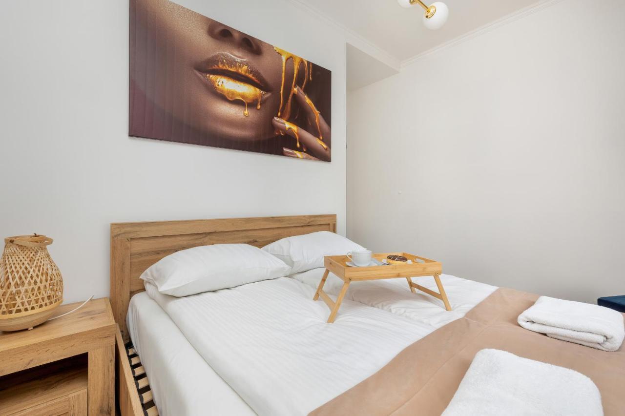 Beautiful One Bedroom Apartment Zamkowa By Rent Like Home Gdańsk Eksteriør bilde