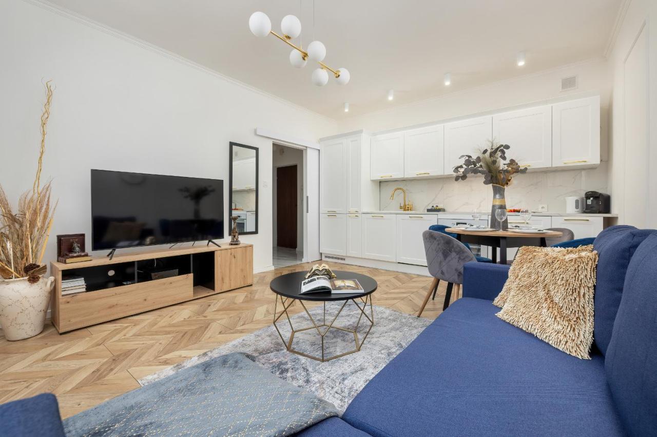 Beautiful One Bedroom Apartment Zamkowa By Rent Like Home Gdańsk Eksteriør bilde