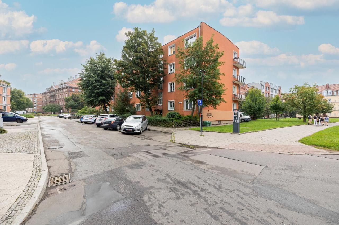 Beautiful One Bedroom Apartment Zamkowa By Rent Like Home Gdańsk Eksteriør bilde